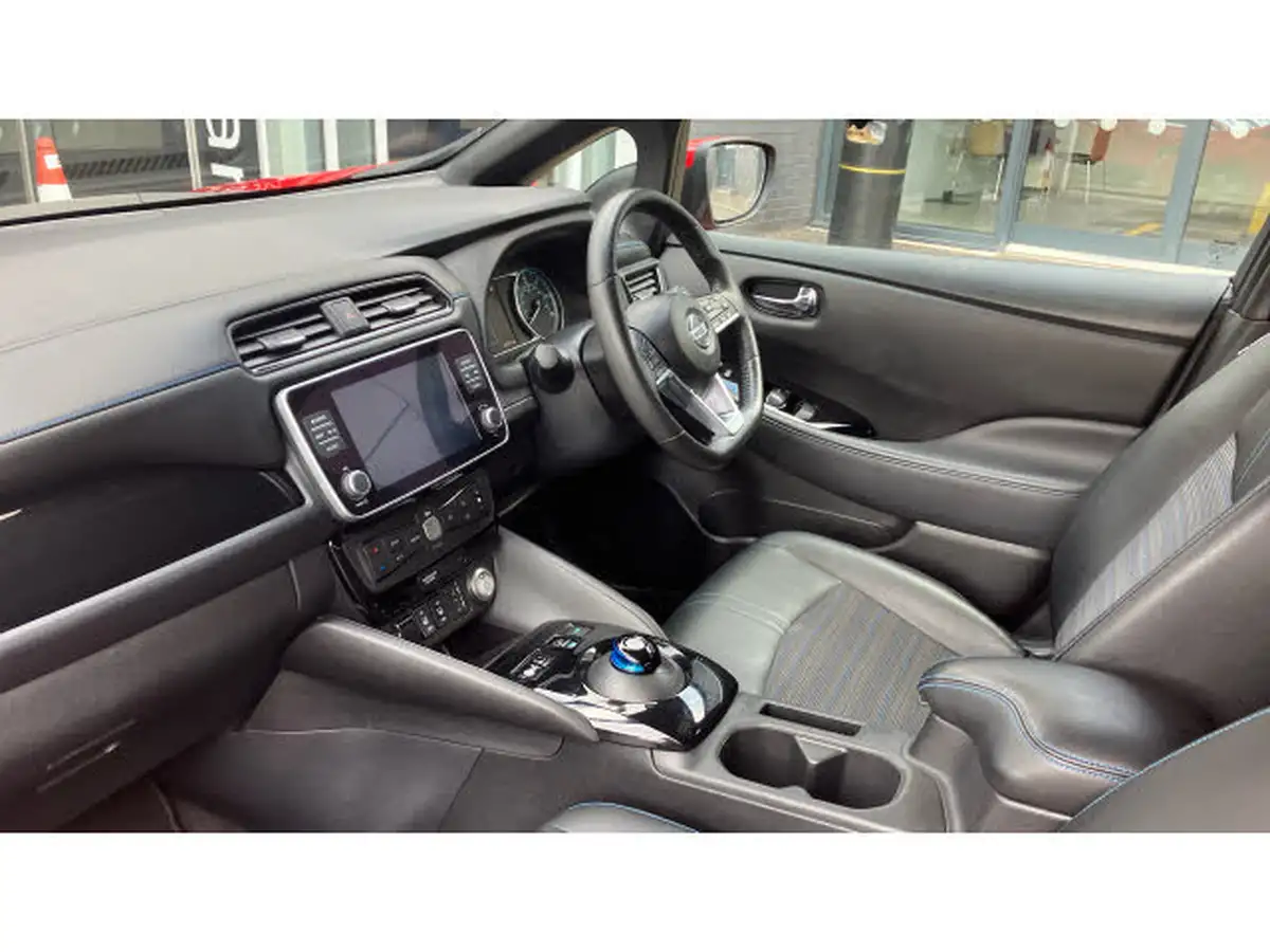 2021-nissan-leaf-e-n-connecta-big-8