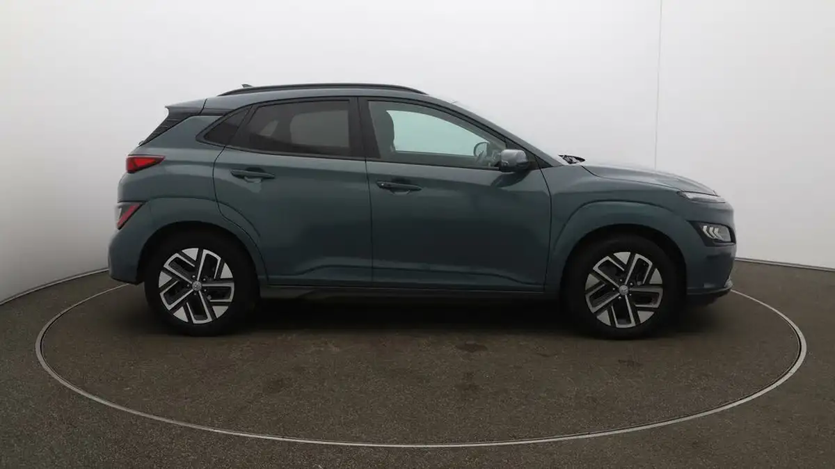 2022-hyundai-kona-e-premium-204ps-64kwh-7kw-obc-big-41