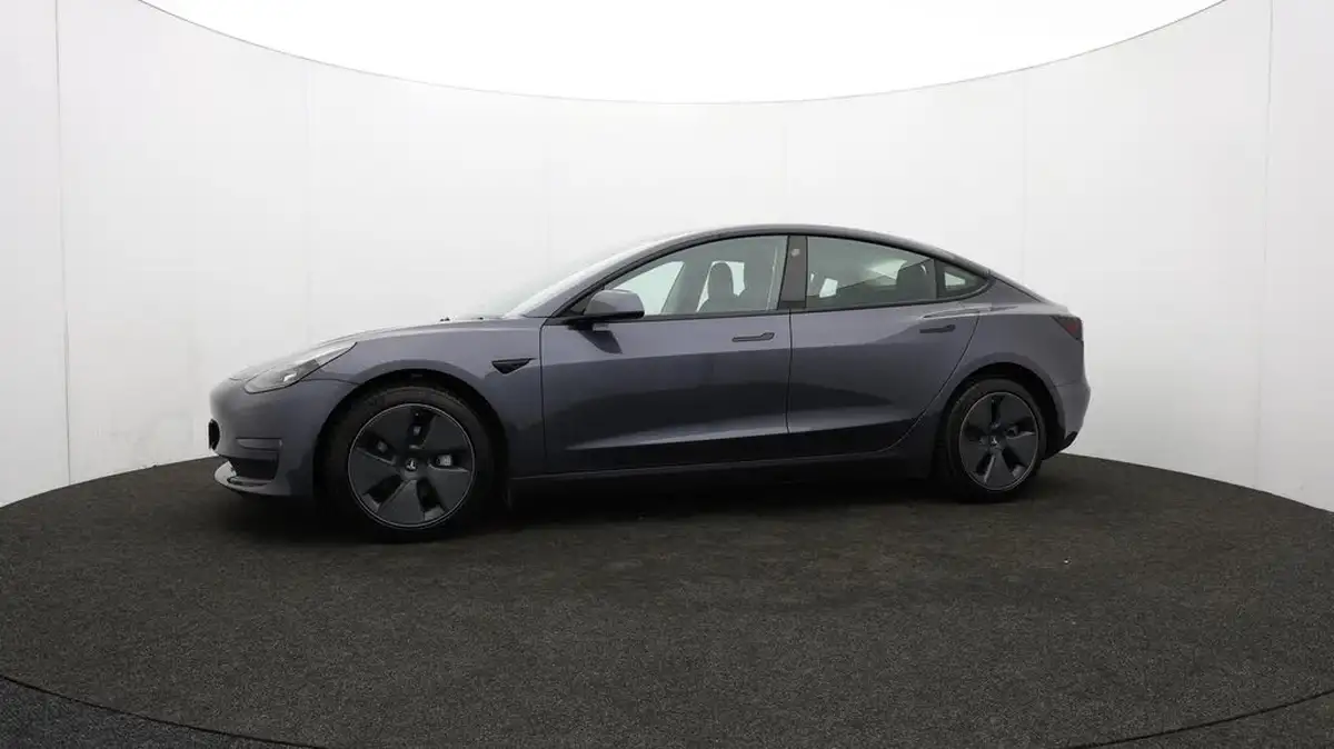 2021-tesla-model-3-e-long-range-awd-big-61