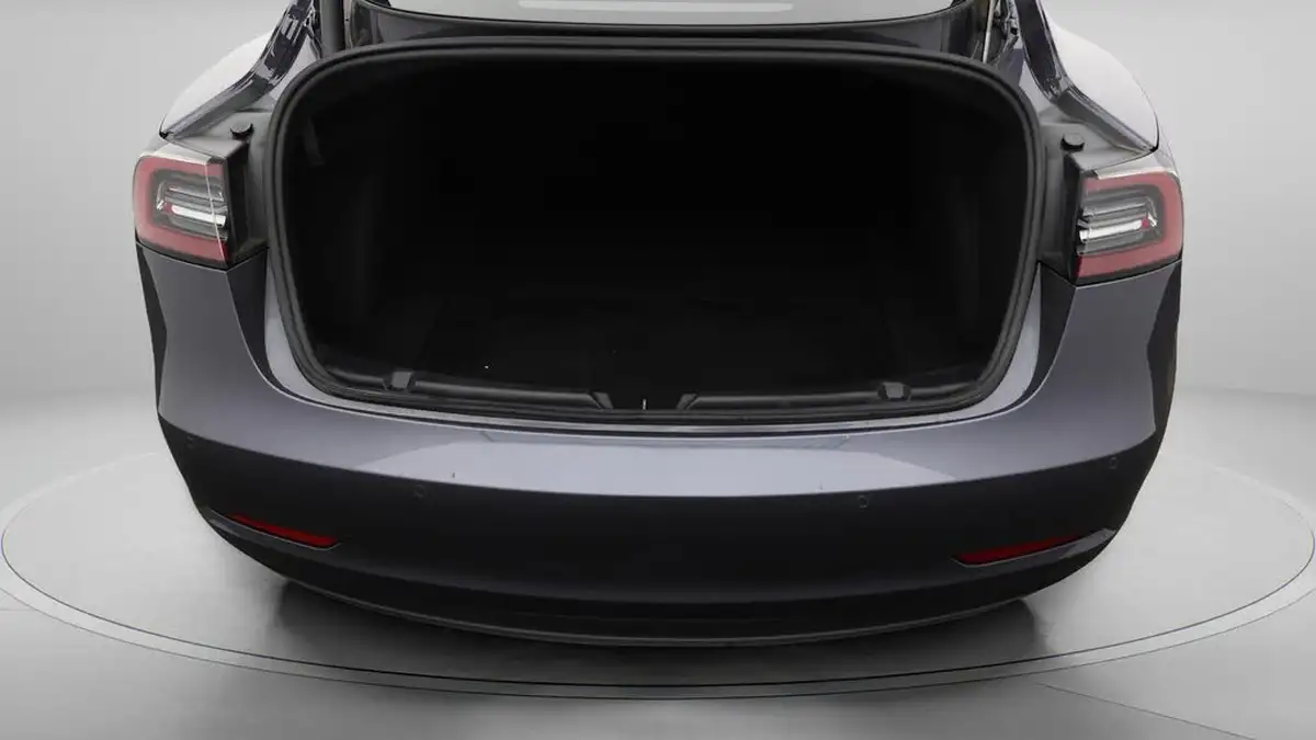2021-tesla-model-3-e-long-range-awd-big-17