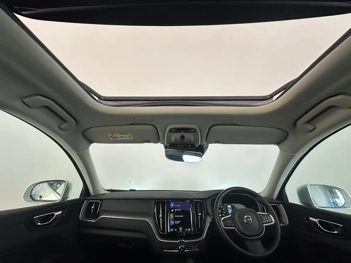 2021-volvo-xc60-20-t6-inscription-expression-340bhp-big-12