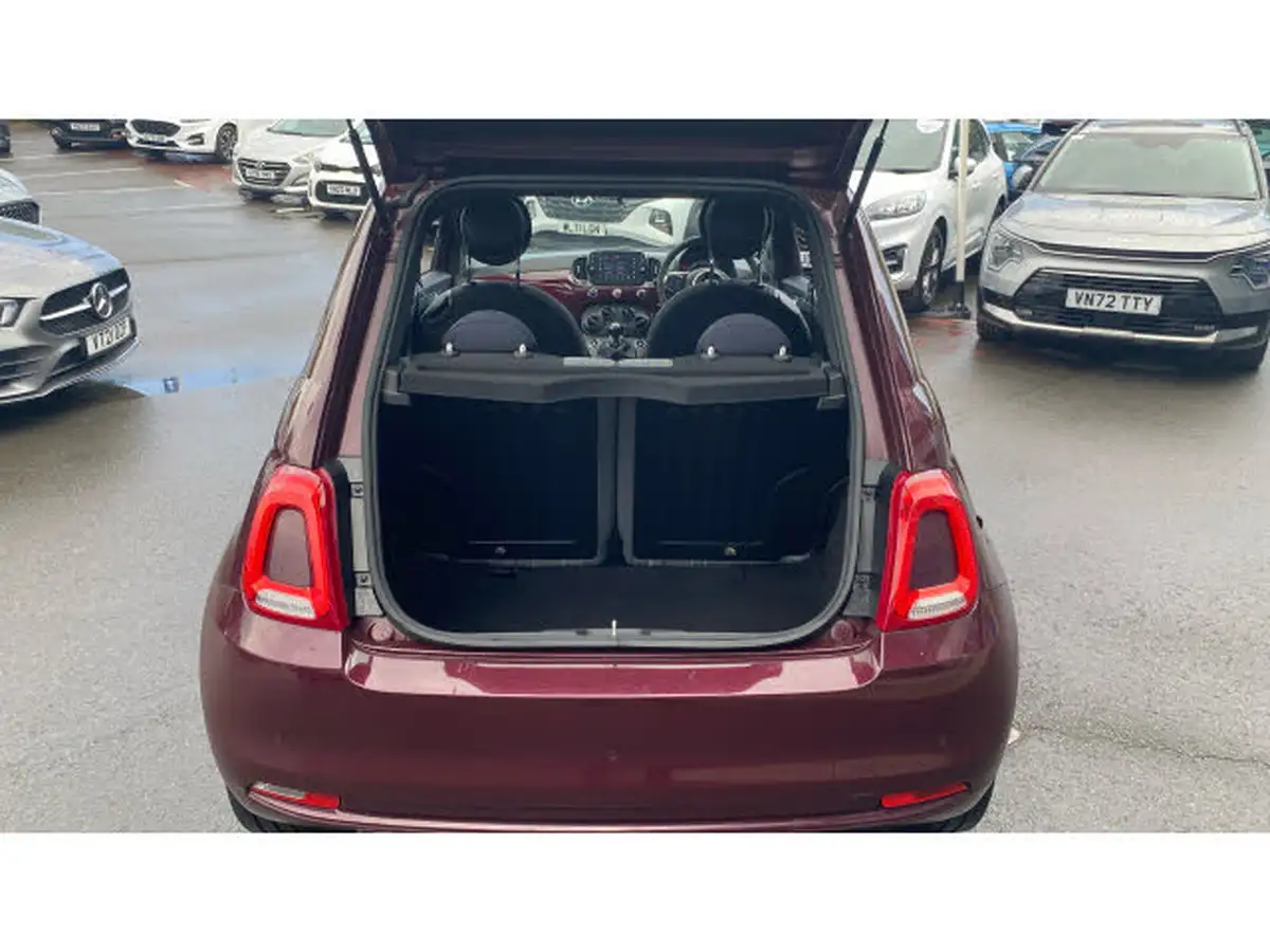 2021-fiat-500-10-lounge-big-3