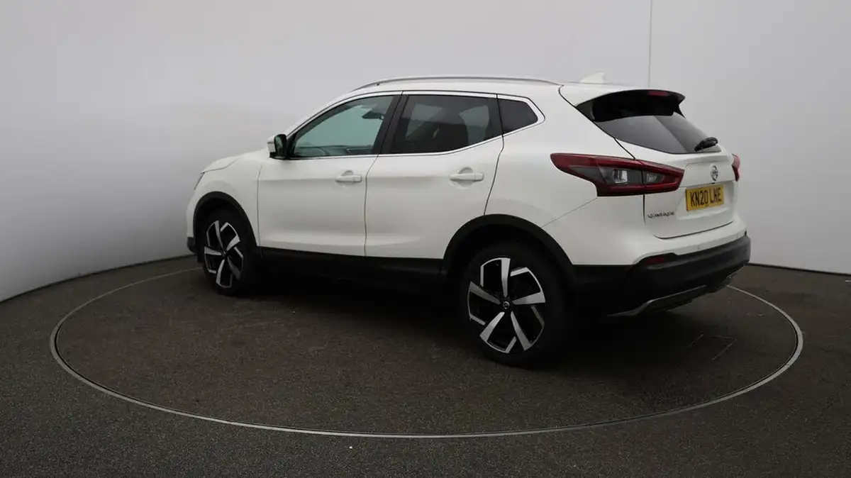 2020-nissan-qashqai-13-dig-t-tekna-160ps-big-5
