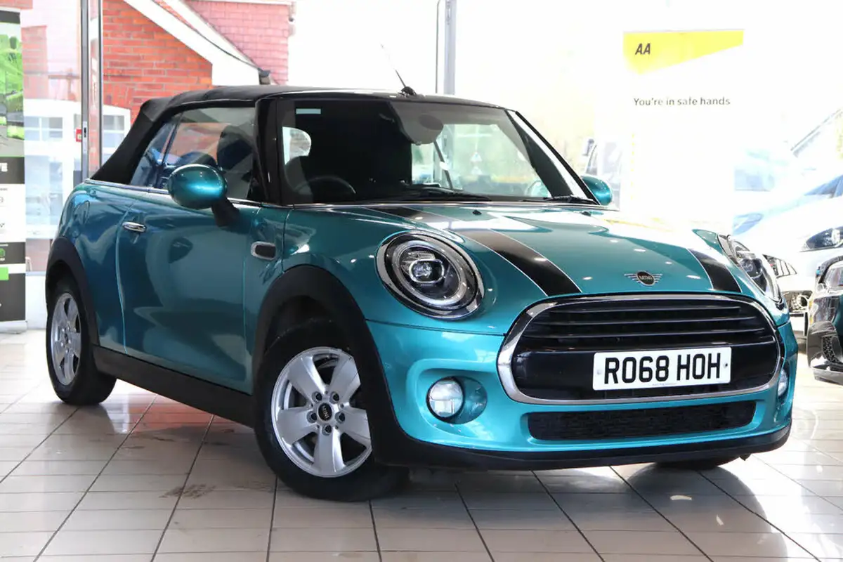 2018-mini-cooper-15-cooper-series-ii-ss-convertible-2d-big-12