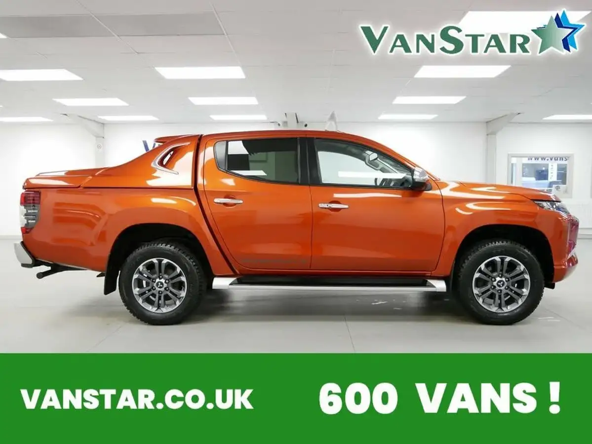2020-mitsubishi-l200-22di-d-barbarian-x-big-0