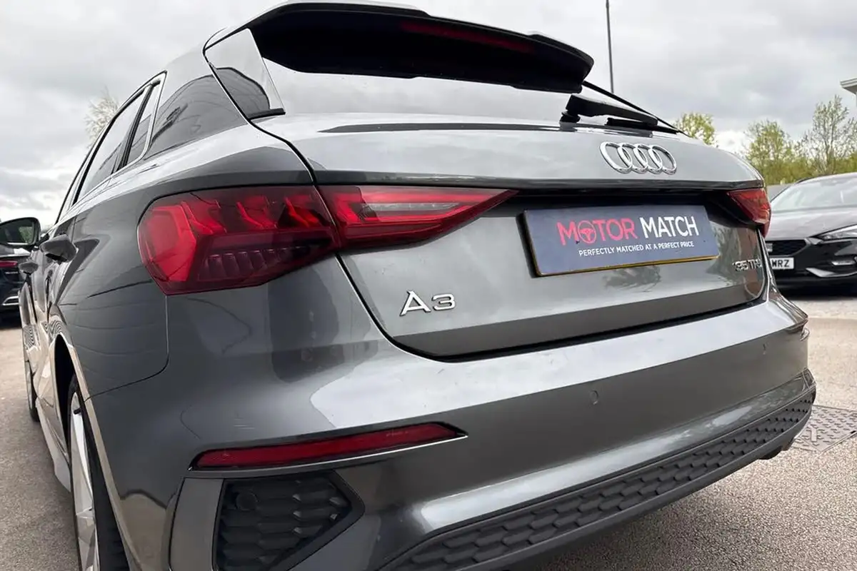 2020-audi-a3-15-35-tfsi-s-line-sportback-5d-1498cc-tronic-big-7