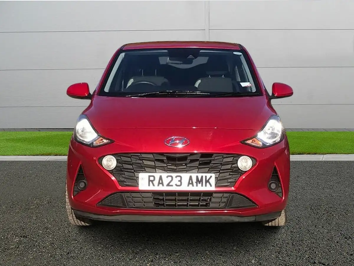 2023-hyundai-i10-12-se-connect-auto-big-1