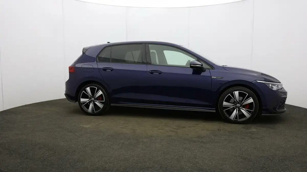 2023-volkswagen-golf-20tdi-gtd-big-41