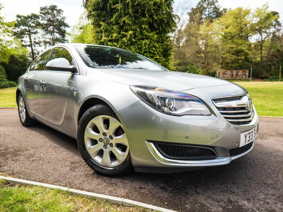 2013-vauxhall-insignia-20cdti-tech-line-140ps-ecoflex-ss-hatchback-5d-big-14