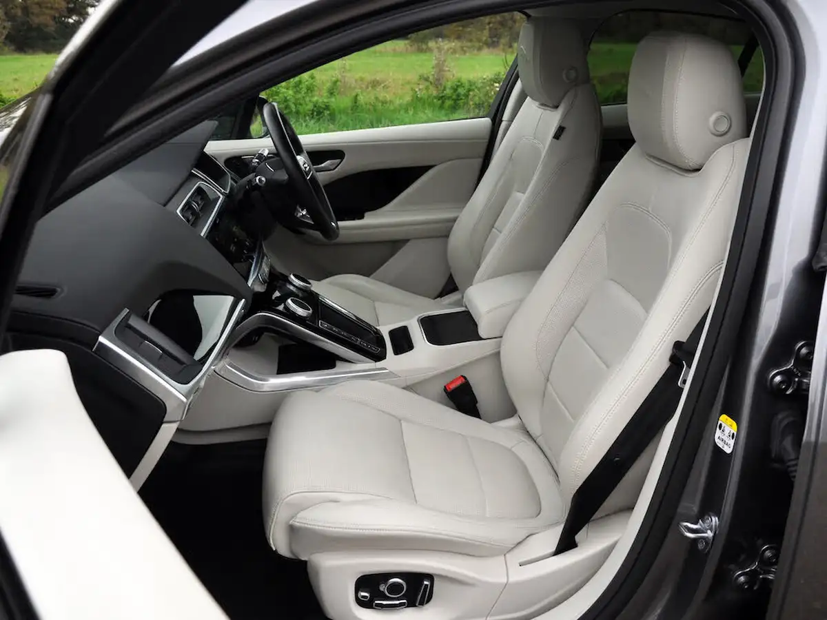 2019-jaguar-i-pace-ev400-hse-big-42