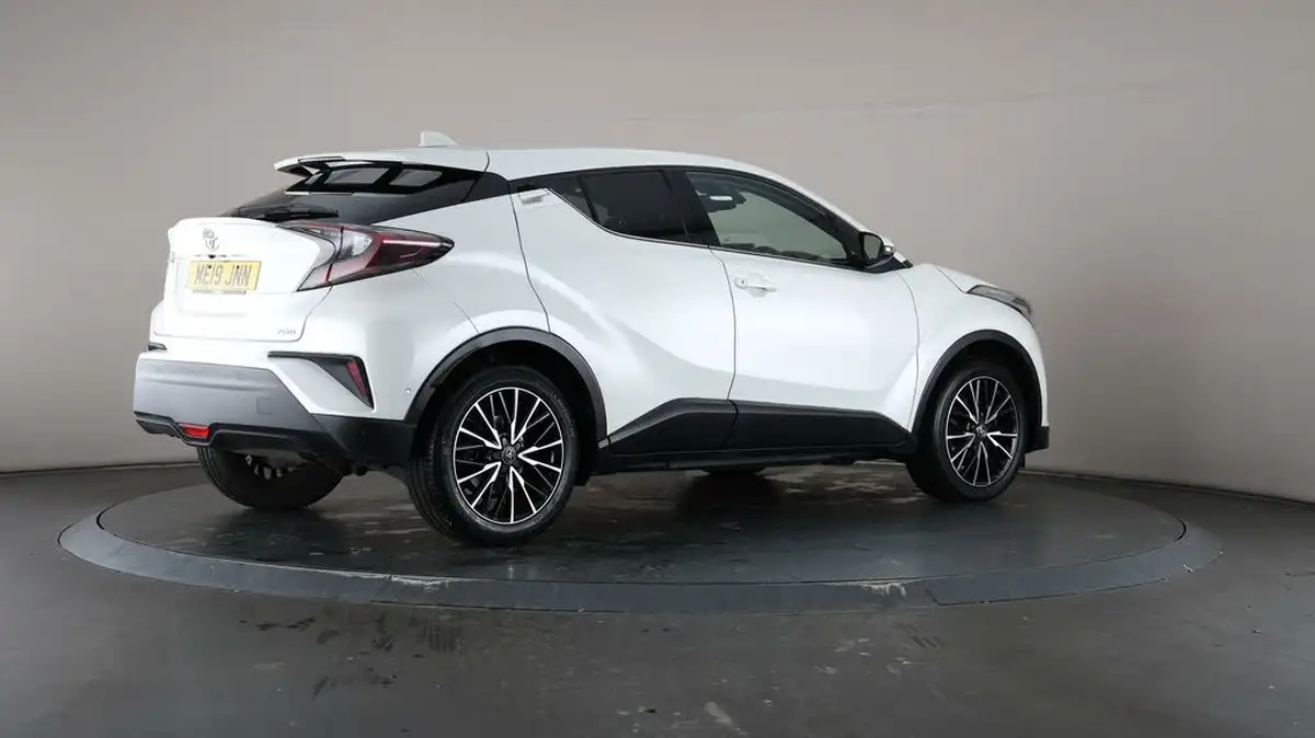 2019-toyota-c-hr-12-excel-awd-cvt-big-59