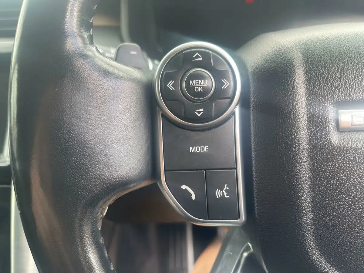 2018-land-rover-discovery-30td6-hse-luxury-big-31