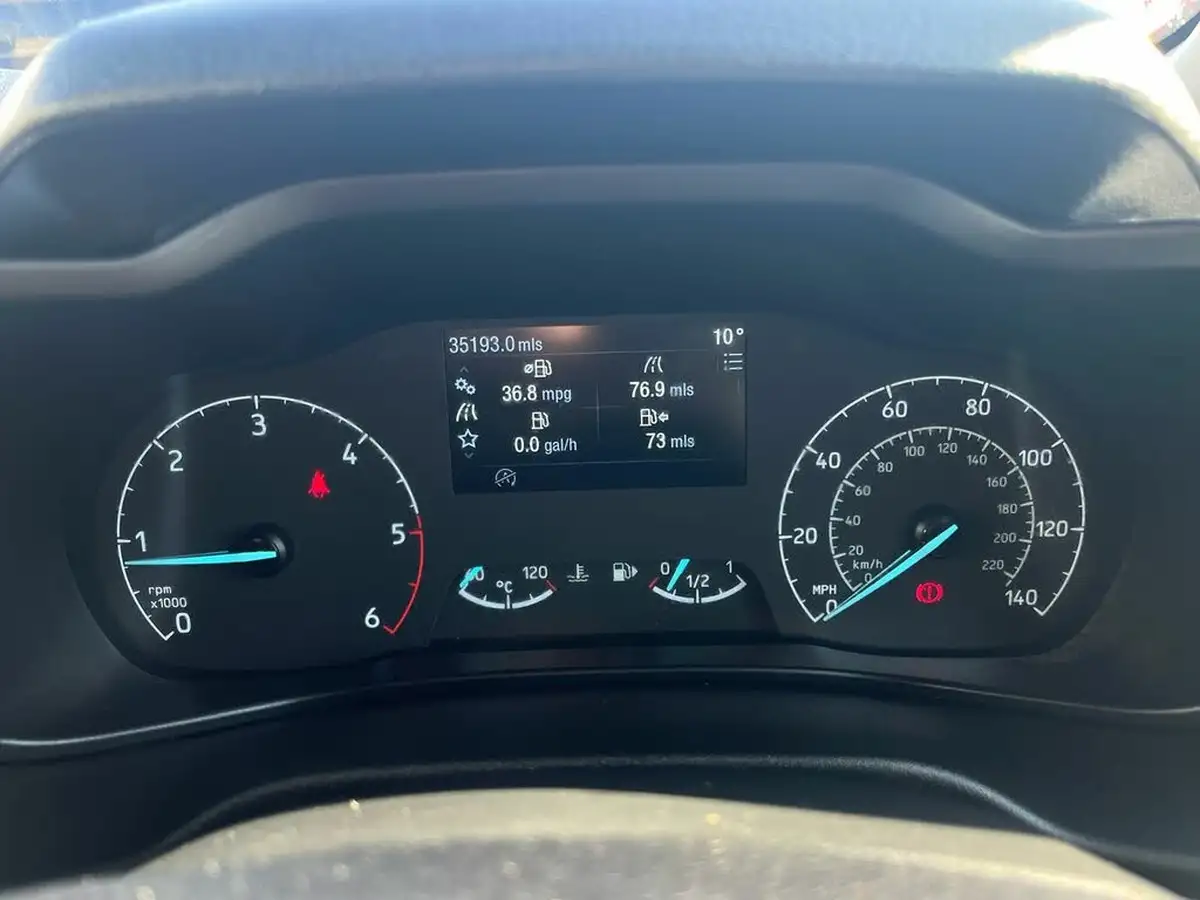 2022-ford-transit-connect-big-19