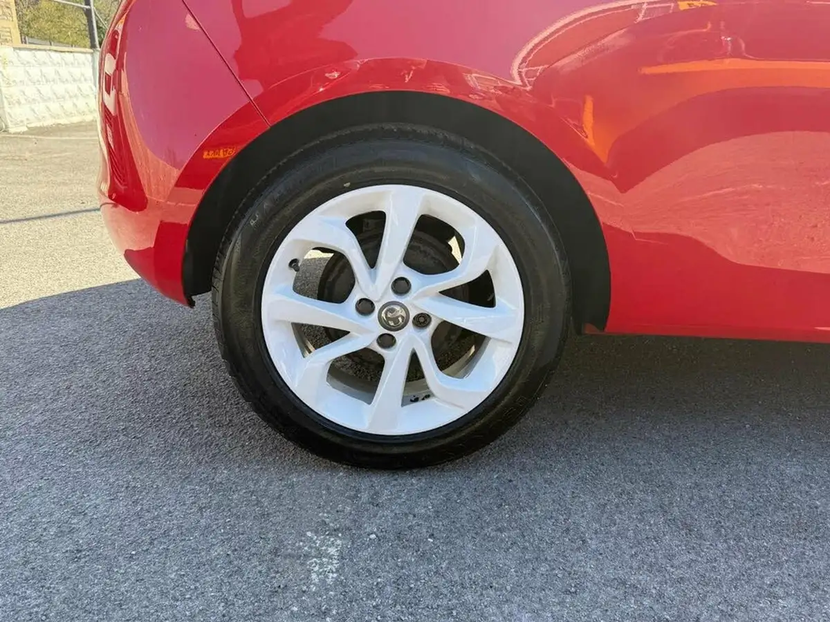 2016-vauxhall-corsa-14i-sting-75ps-3d-big-12