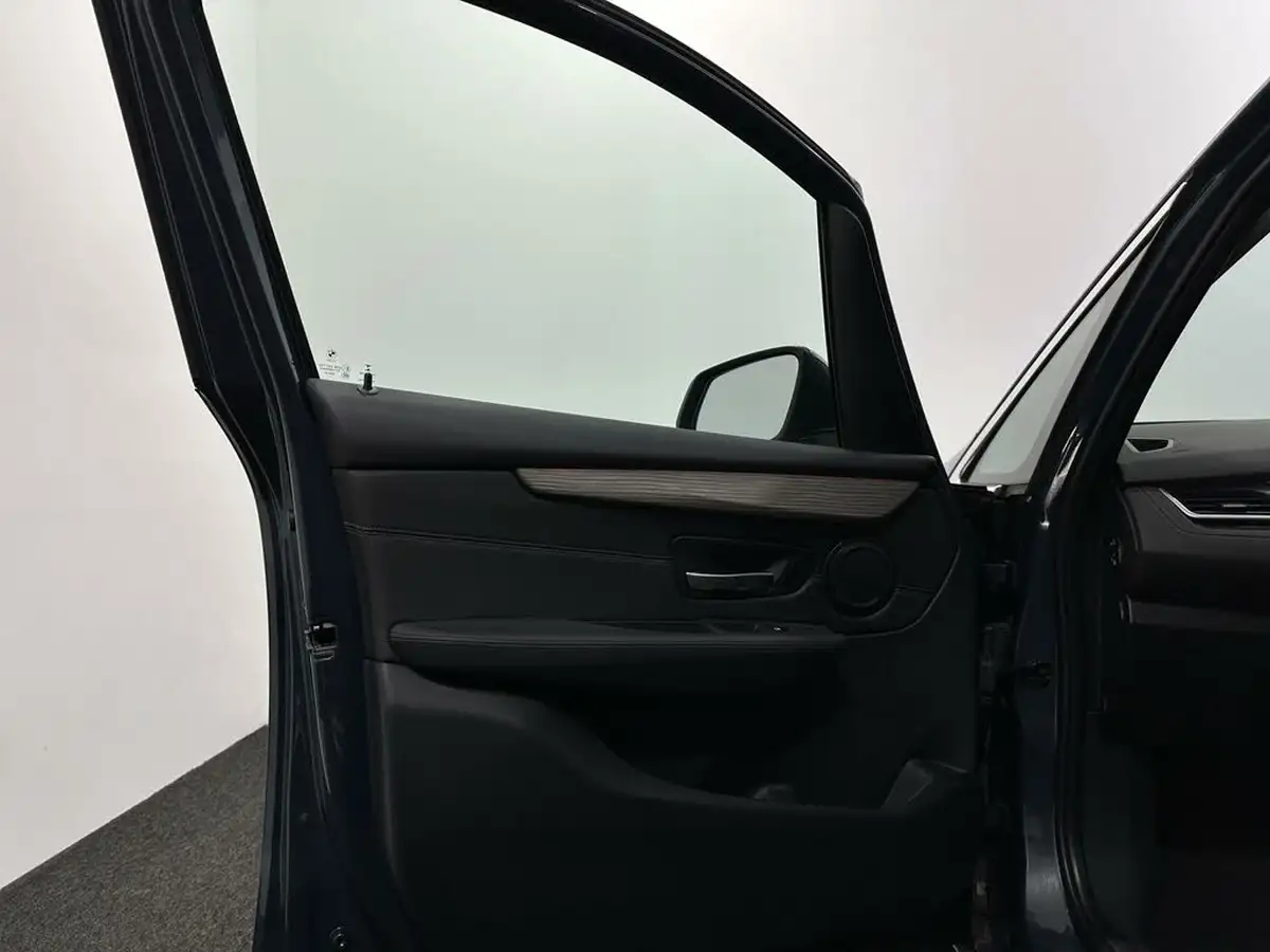 2016-bmw-2-series-15-225xe-phev-luxury-big-36