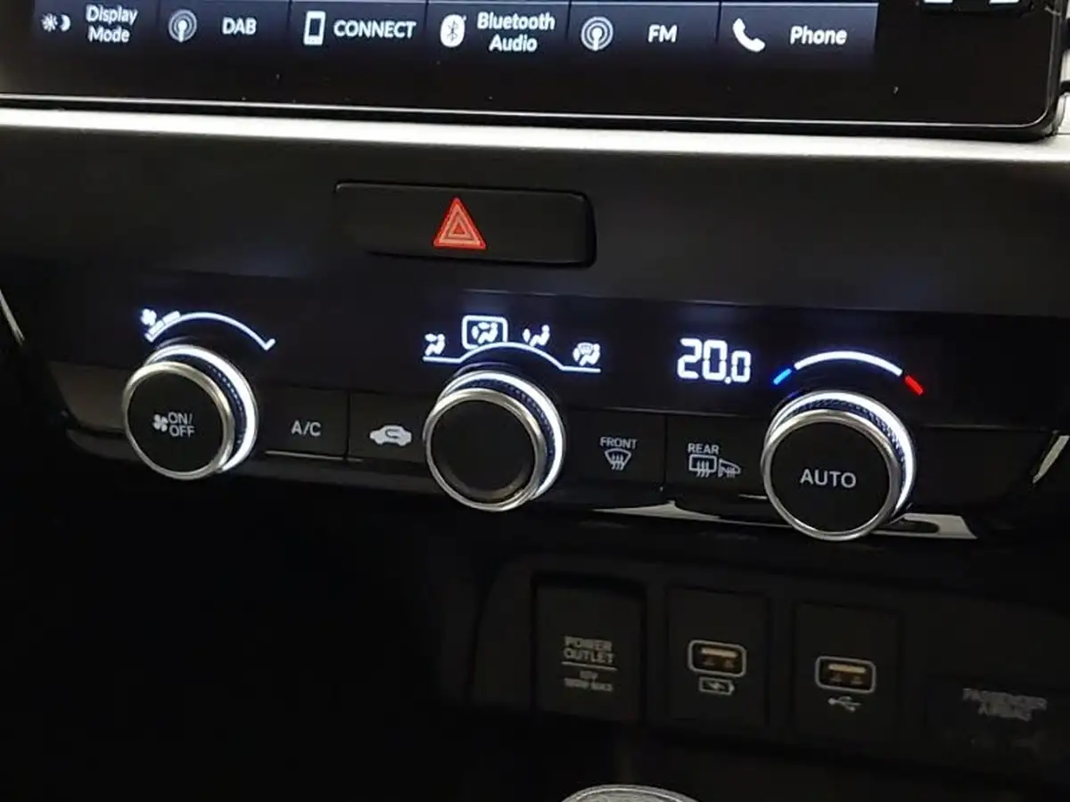 2021-honda-jazz-15-i-mmd-sr-107ps-big-14