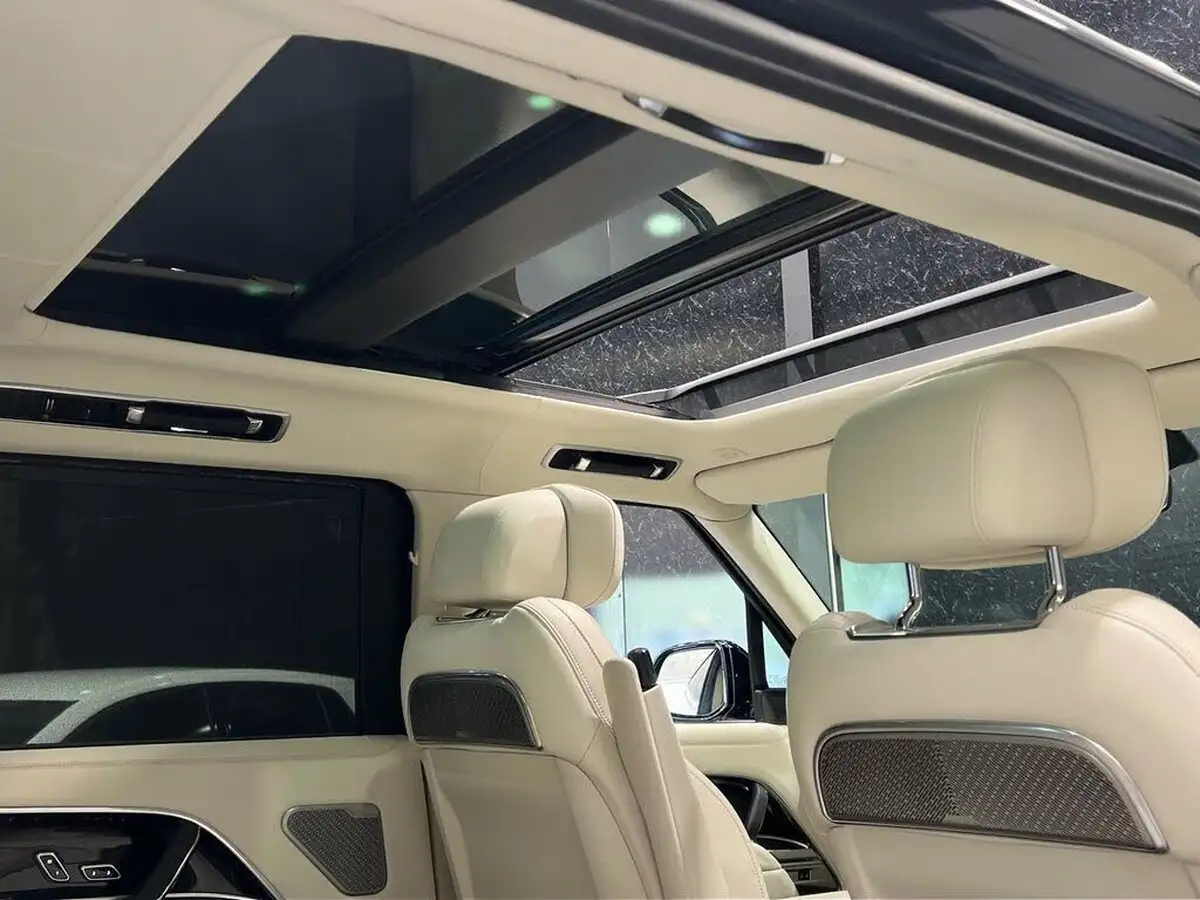 2024-land-rover-range-rover-30-d350-autobiography-7-seatlwb-big-28