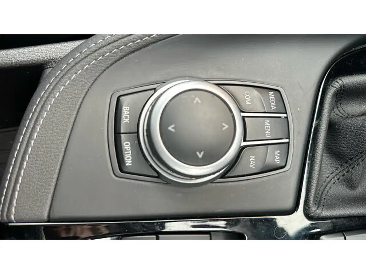 2021-bmw-x1-20-xdrive20i-xline-big-36