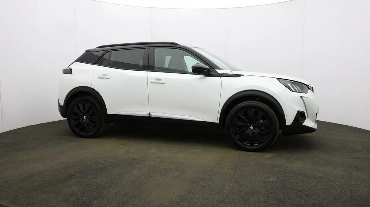 2022-peugeot-2008-suv-e-gt-premium-big-43