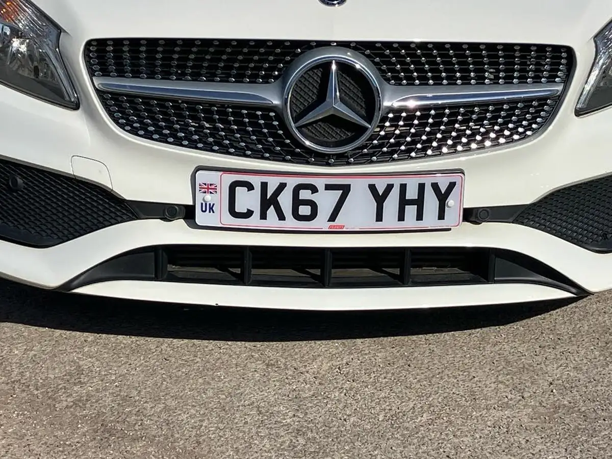 2018-mercedes-benz-a-class-16-a160-amg-line-ss-big-27