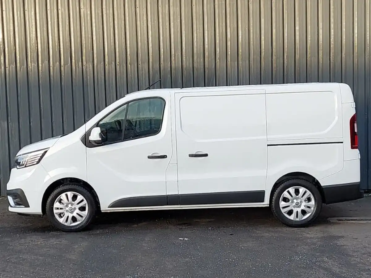 2023-renault-trafic-20dci-sl30-130-extra-eu6d-big-3