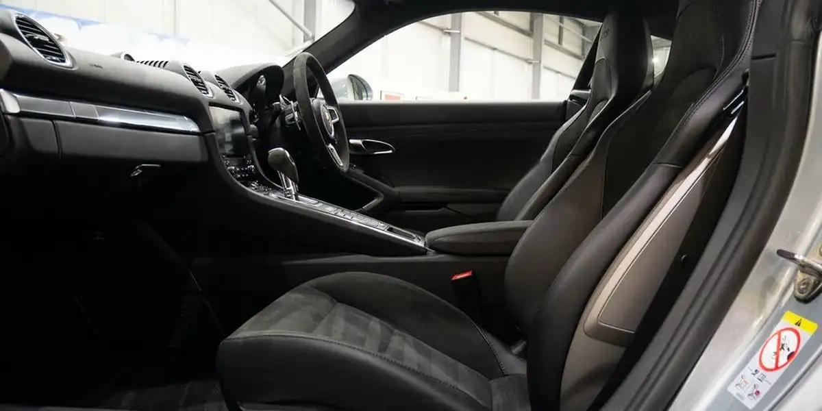 2022-porsche-cayman-718-40-cayman-gts-40-pdk-big-16