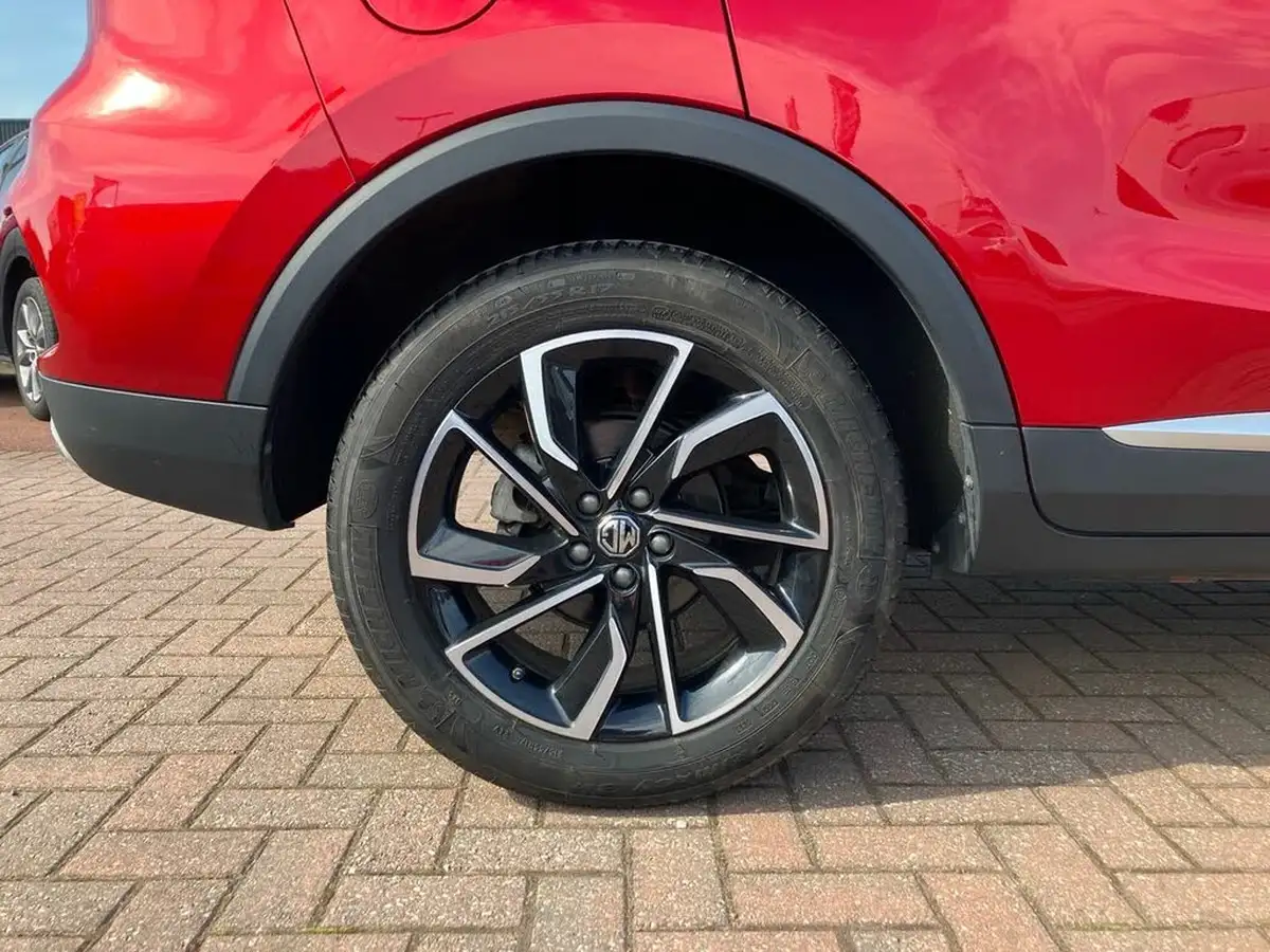 2023-mg-zs-suv-15-vti-tech-exclusive-big-6