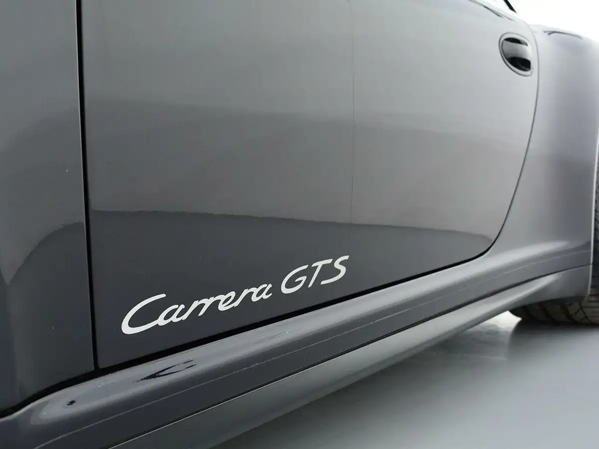 2011-porsche-911-38-carrera-gts-coupe-pdk-big-15