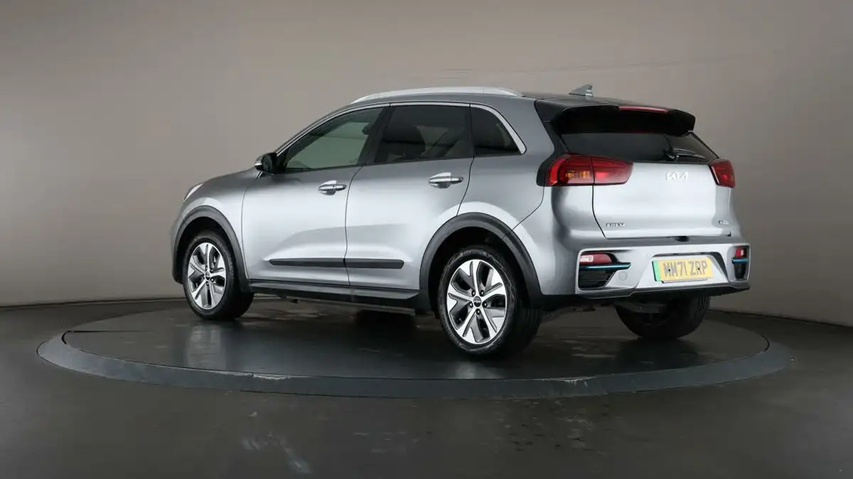 2022-kia-e-niro-ev-2-64-big-4