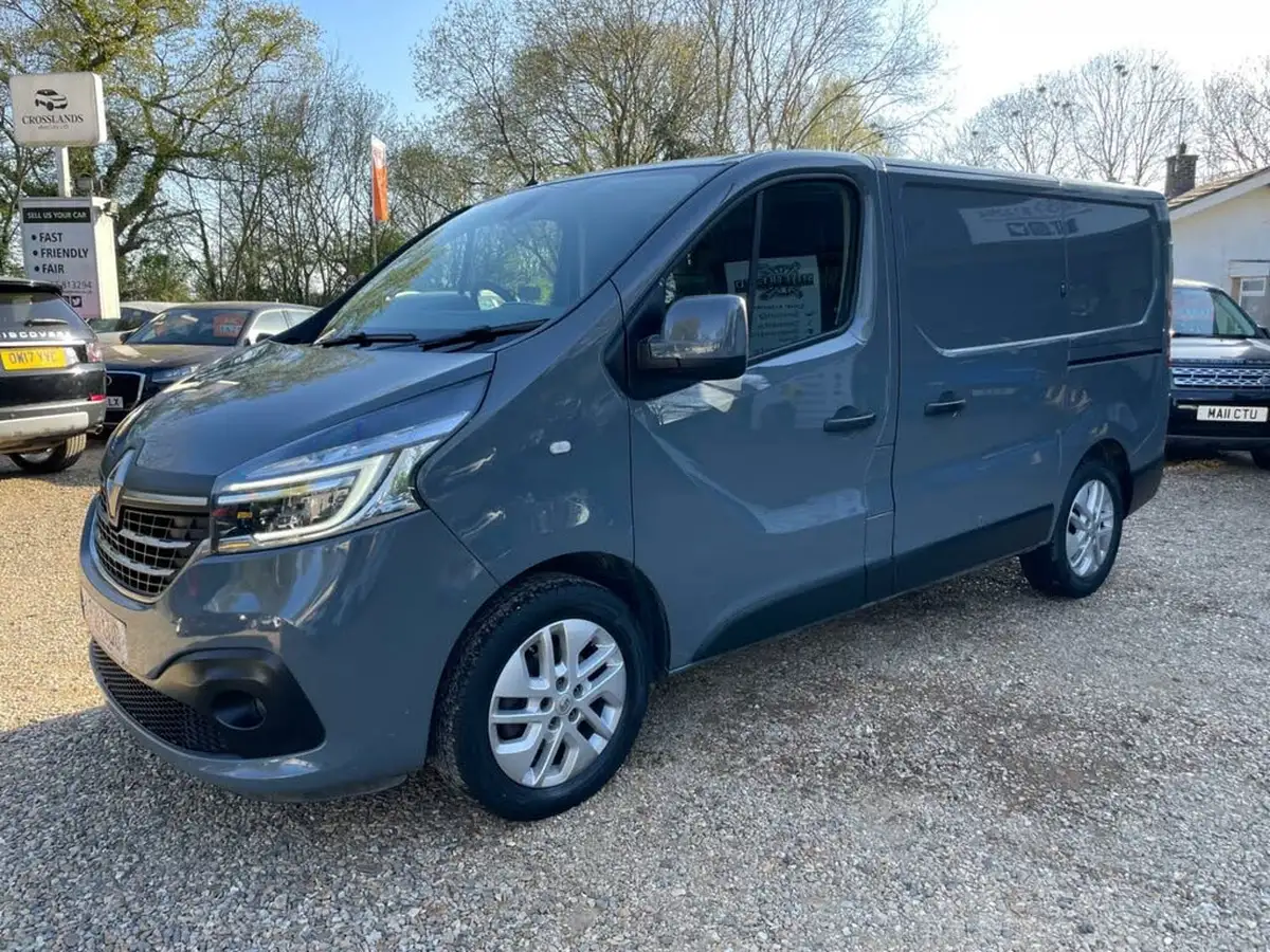 2021-renault-trafic-20dci-sl28-energy-145-sport-non-nav-edc-auto-big-2