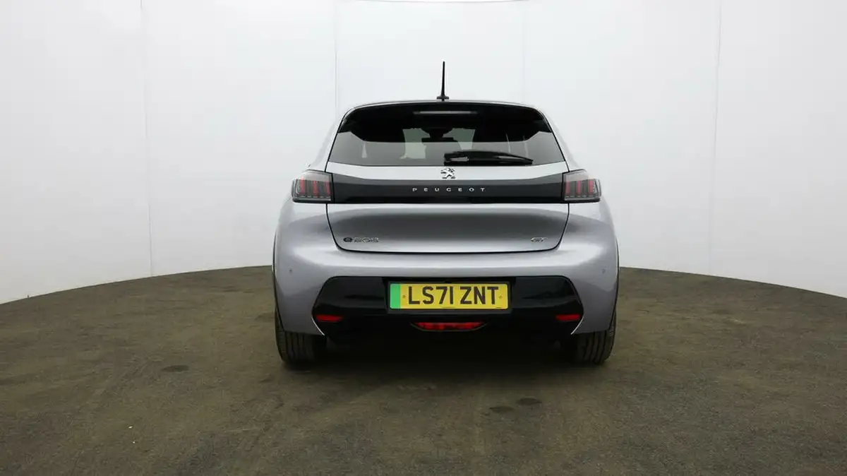 2021-peugeot-208-e-gt-50kwh-big-56