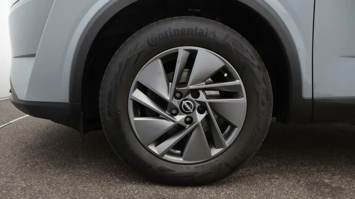 2023-nissan-qashqai-13-dig-t-acenta-premium-140ps-big-18