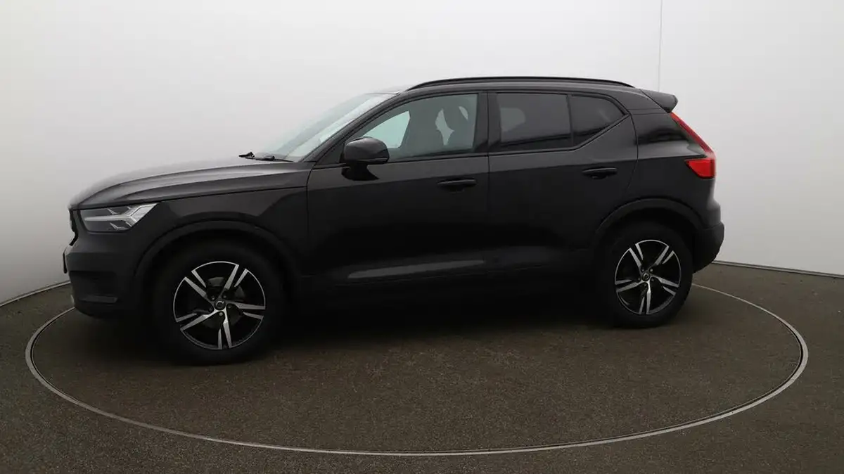 2022-volvo-xc40-15-t3-r-design-auto-big-56