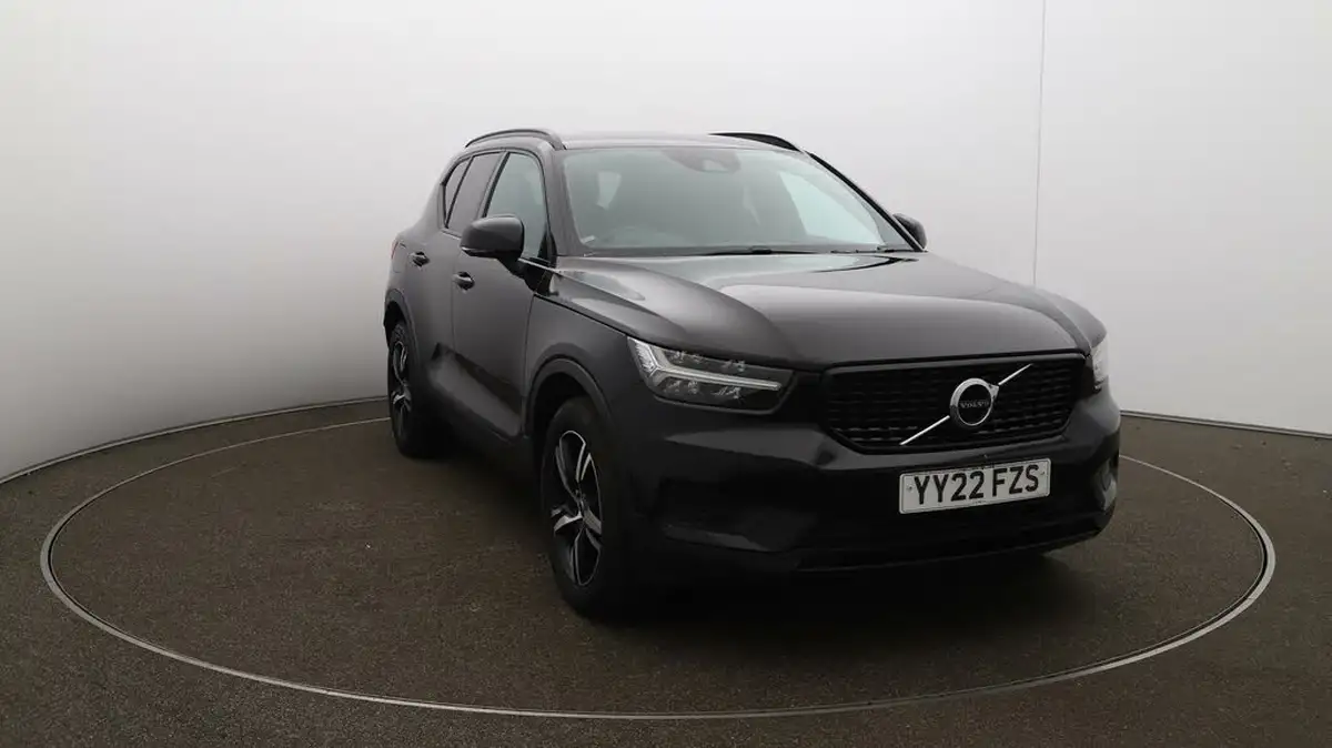 2022-volvo-xc40-15-t3-r-design-auto-big-32