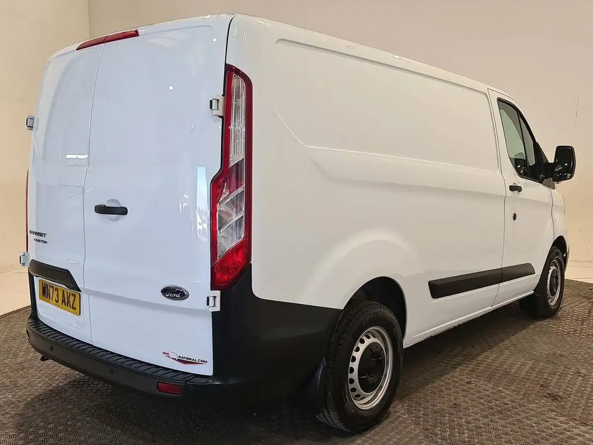 2023-ford-transit-custom-20tdci-300-l1h1-leader-105pseu6dt-panel-van-1997cc-big-22
