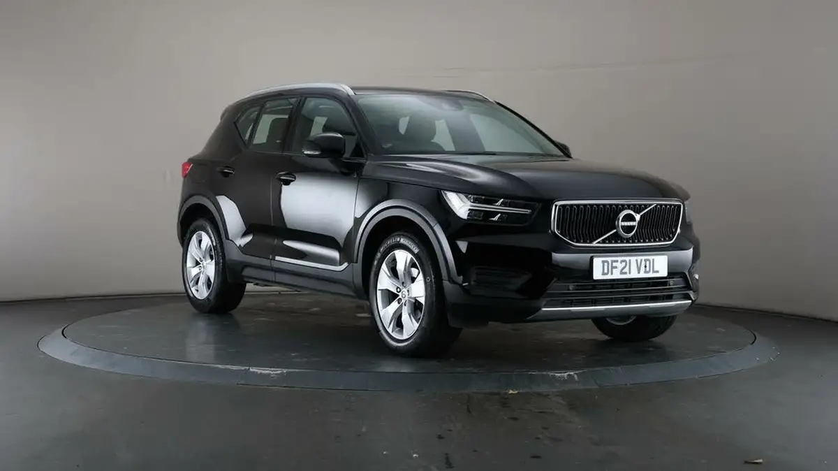 2021-volvo-xc40-15-t3-momentum-161bhp-auto-big-43