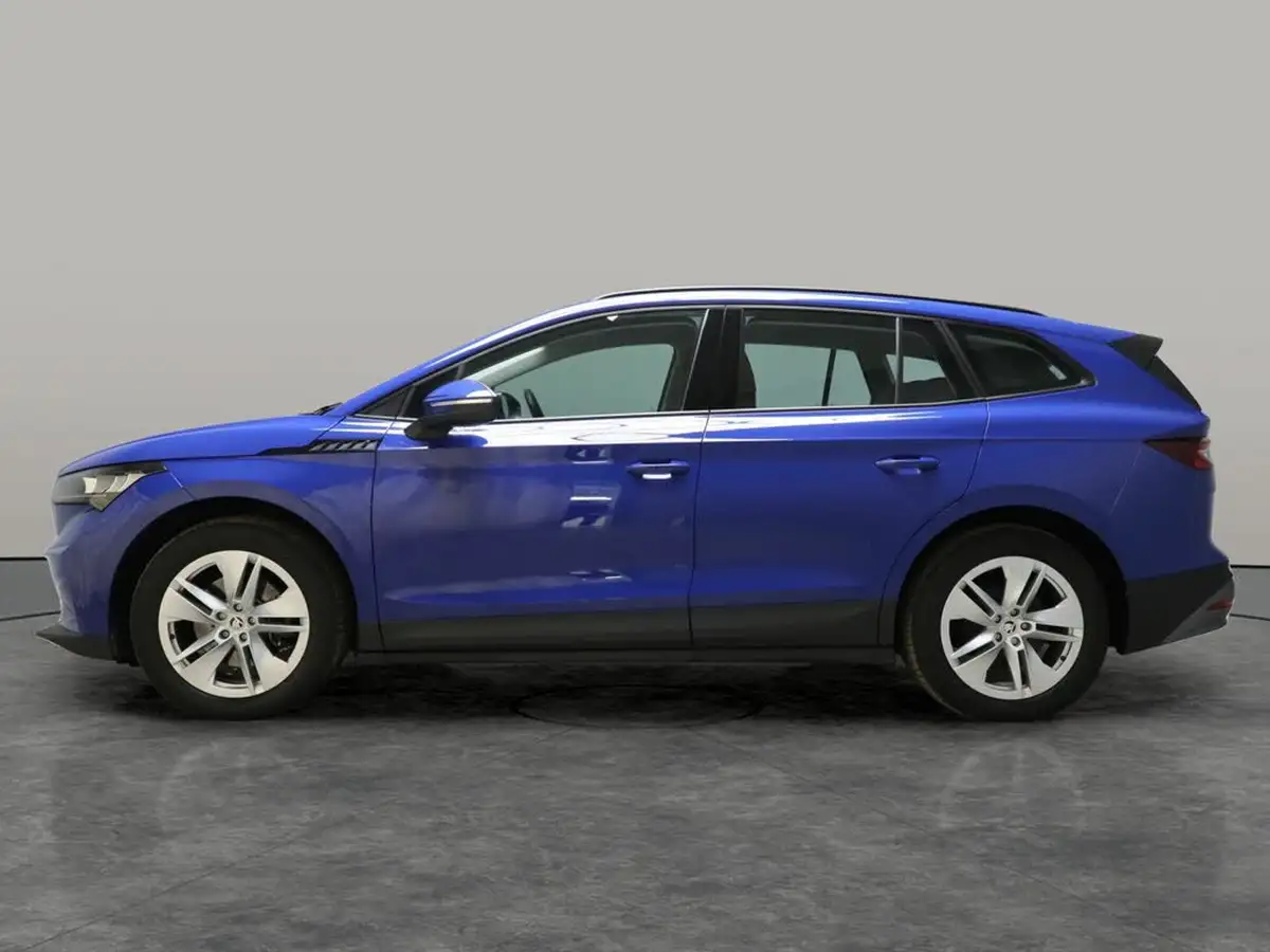 2022-skoda-enyaq-e-60-big-12