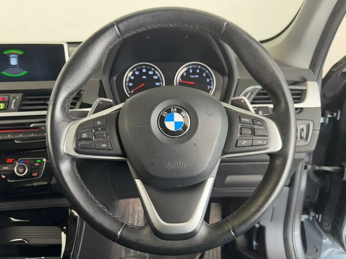 2019-bmw-x1-20-sdrive-20i-xline-sdrive-20i-big-21