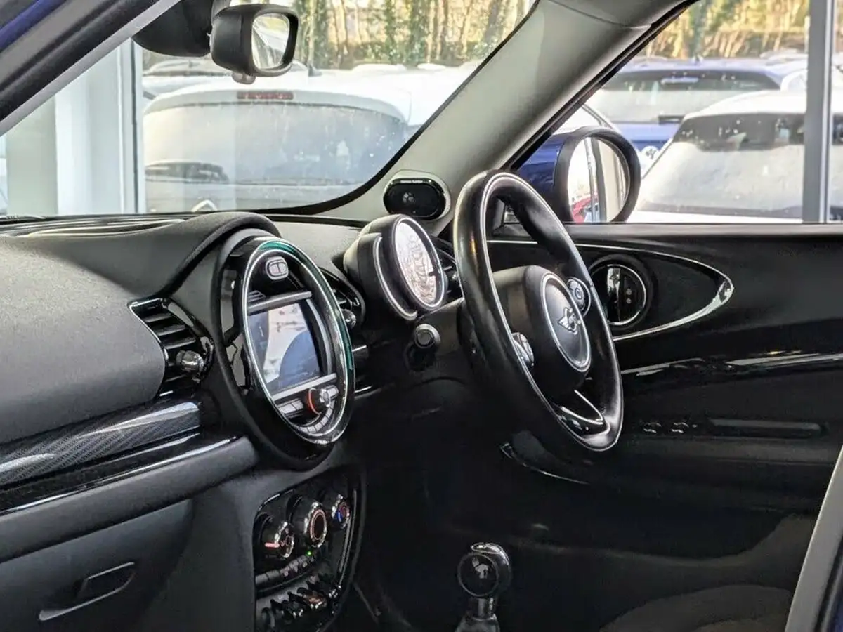 2019-mini-clubman-20td-cooper-d-classic-big-13