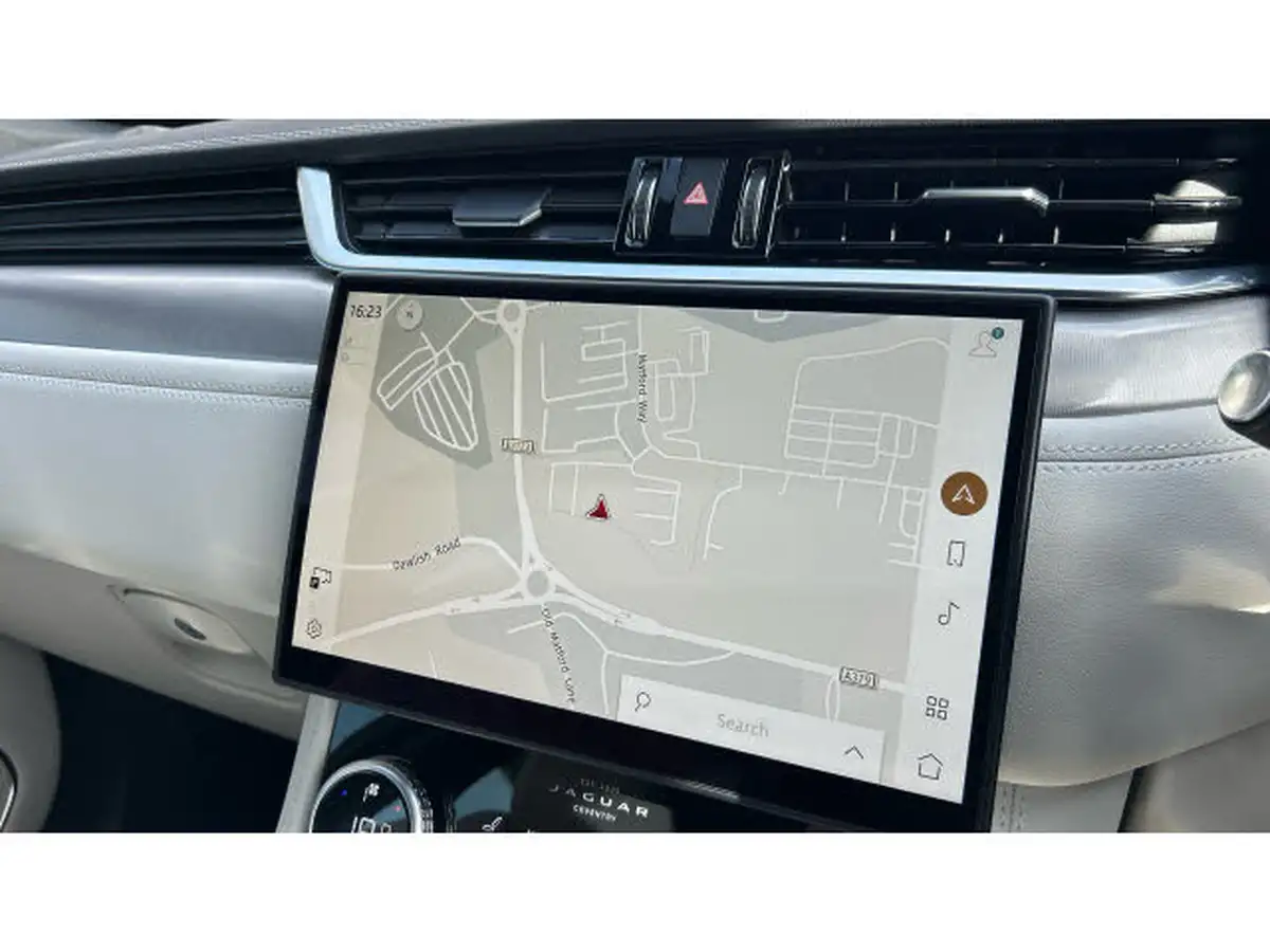 2023-jaguar-f-pace-20-d200-r-dynamic-s-big-10