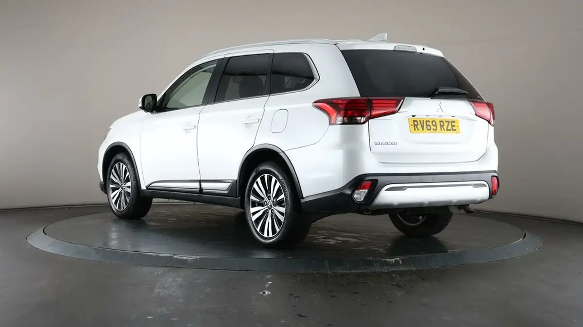 2019-mitsubishi-outlander-20-exceed-big-66