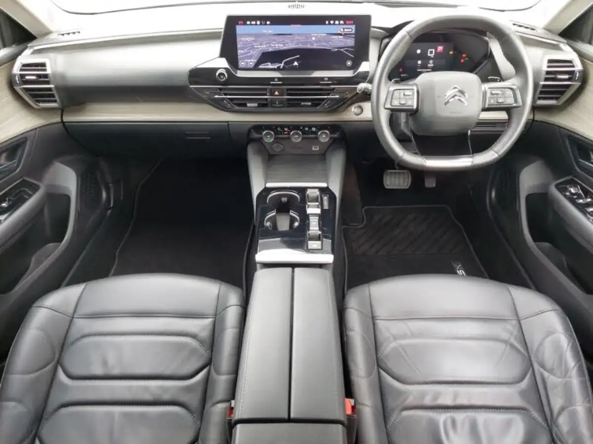 2022-citroen-c5-x-12-puretech-shine-big-2