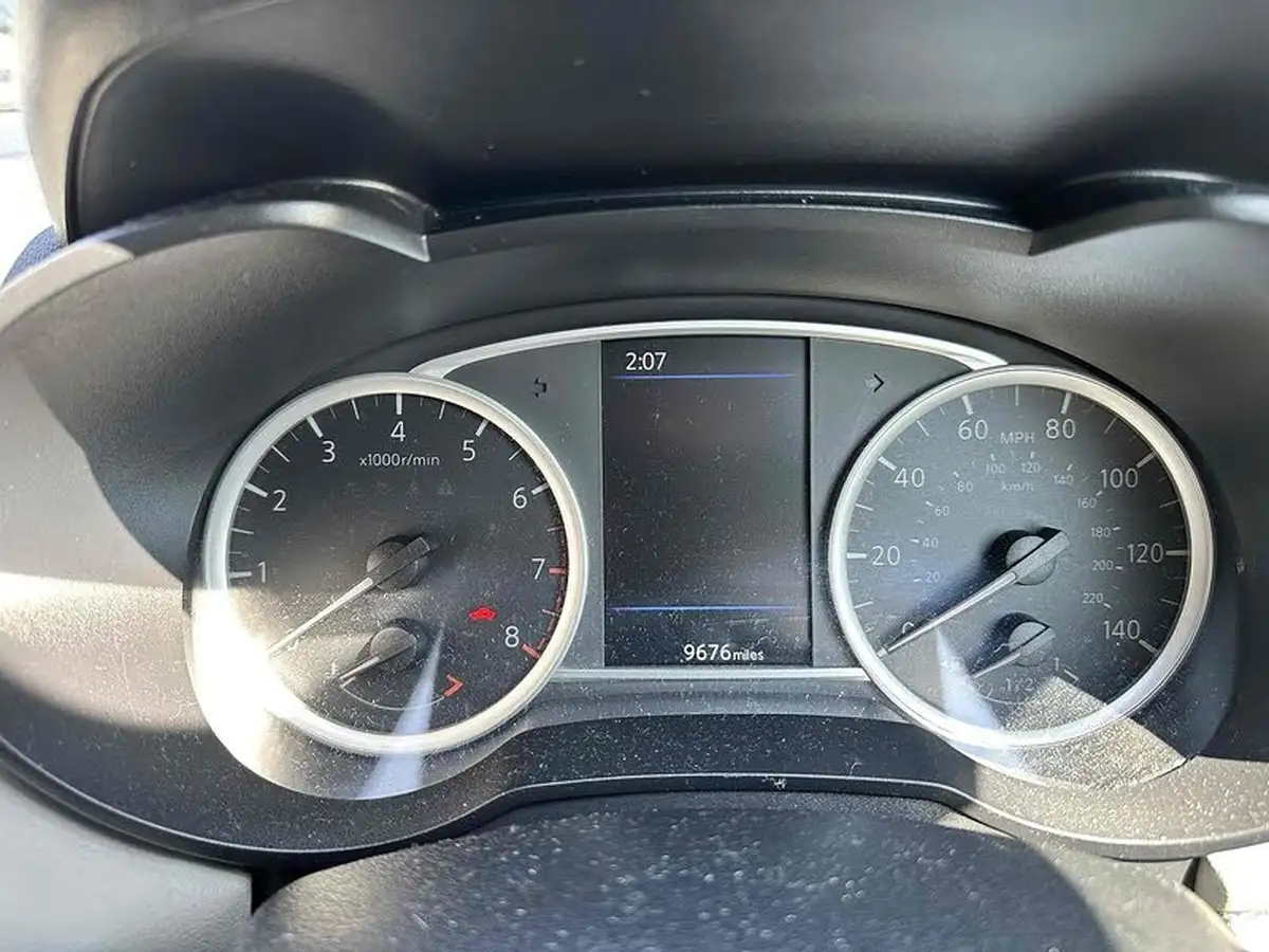 2020-nissan-micra-10-ig-t-acenta-100ps-xtronic-cvt-big-9