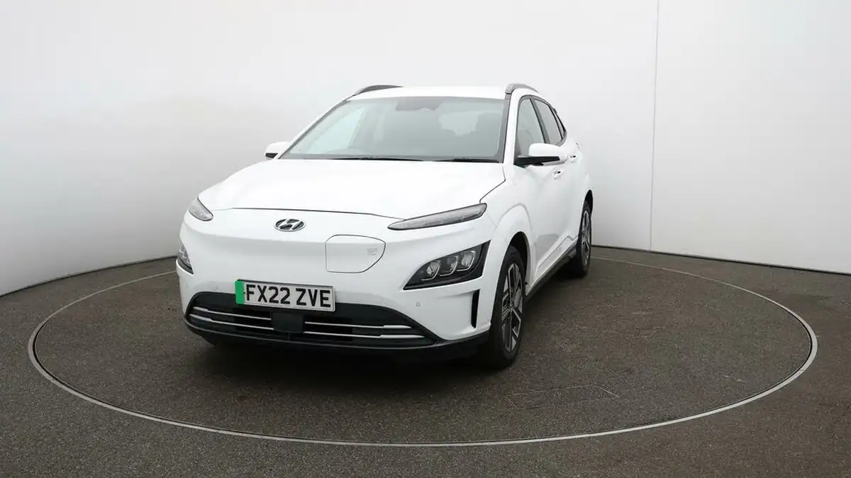 2022-hyundai-kona-e-premium-204ps-64kwh-7kw-obc-big-32