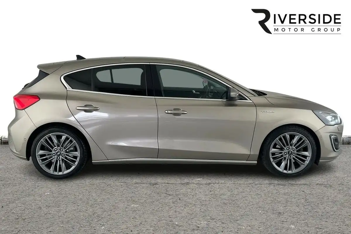 2019-ford-focus-20-vignale-hatchback-auto-big-3