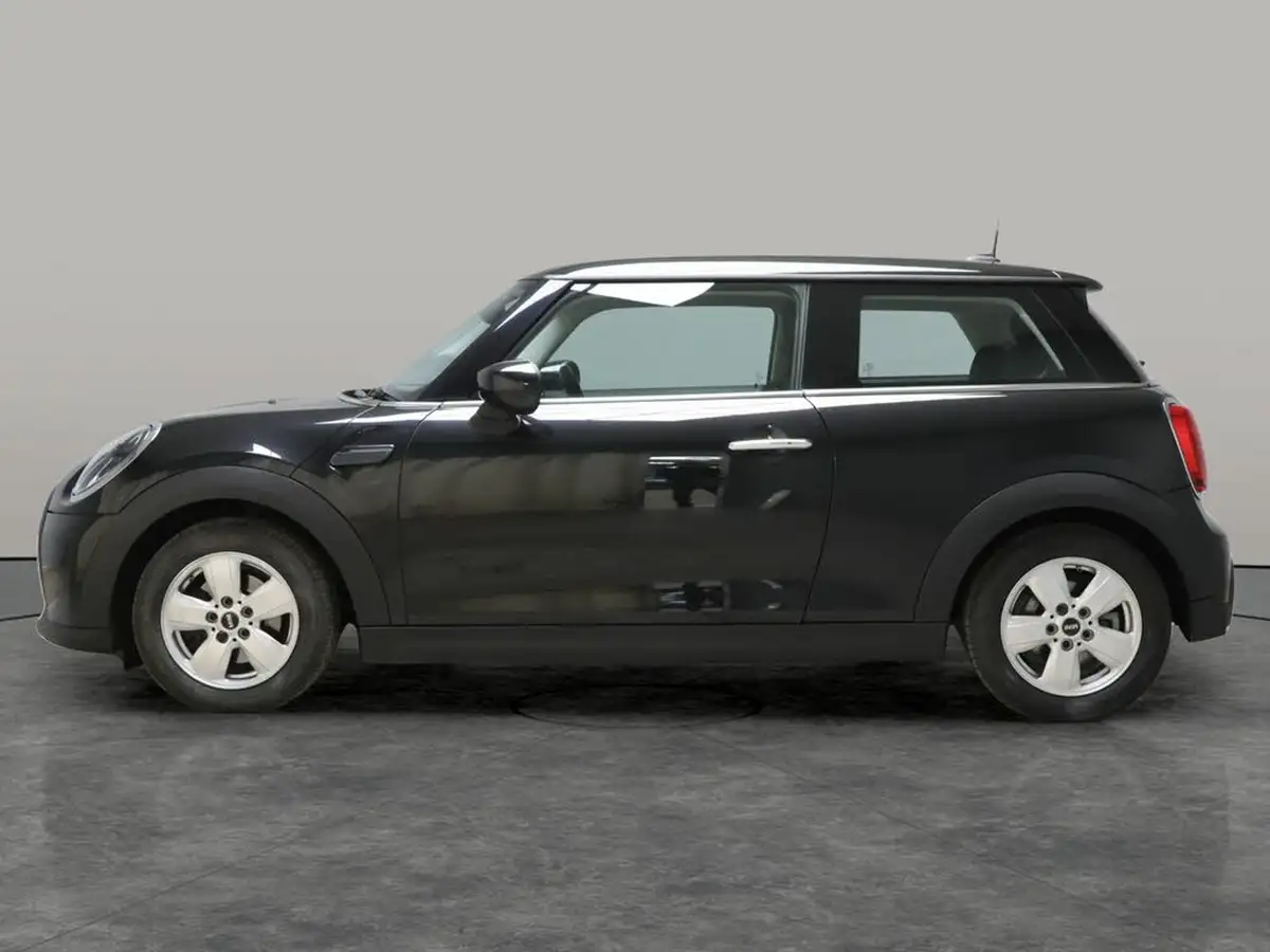 2022-mini-cooper-15-cooper-classic-hatchback-3d-big-12