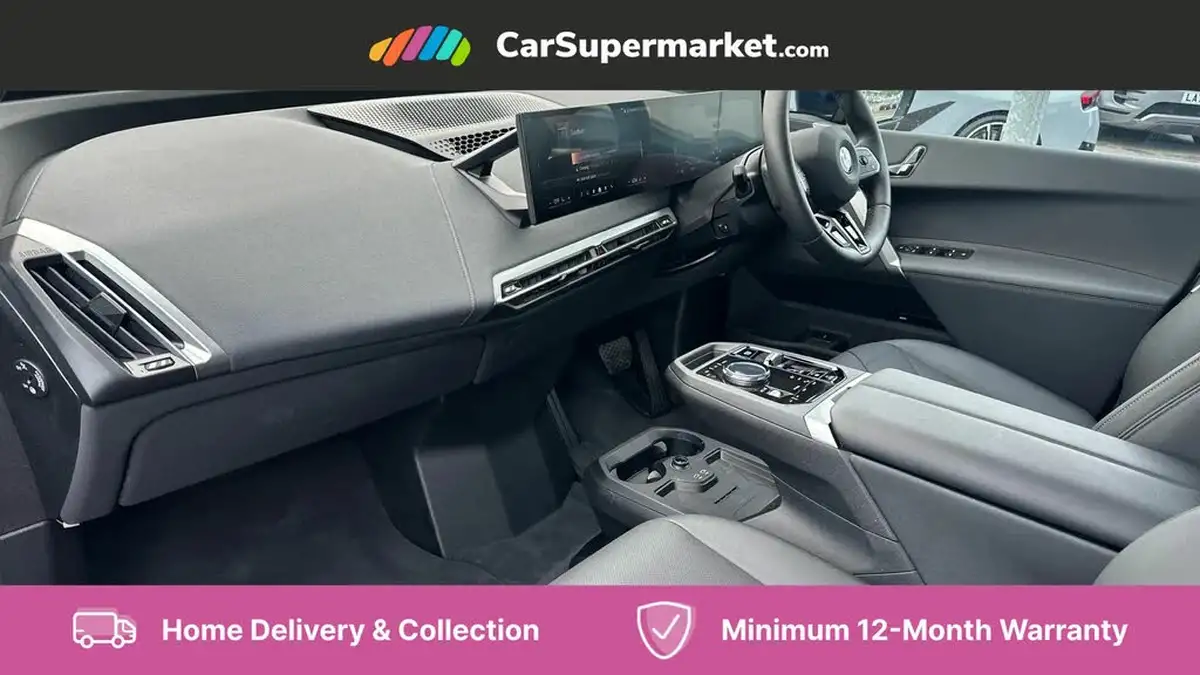 2024-bmw-ix-e-xdrive-50-m-sport-big-14