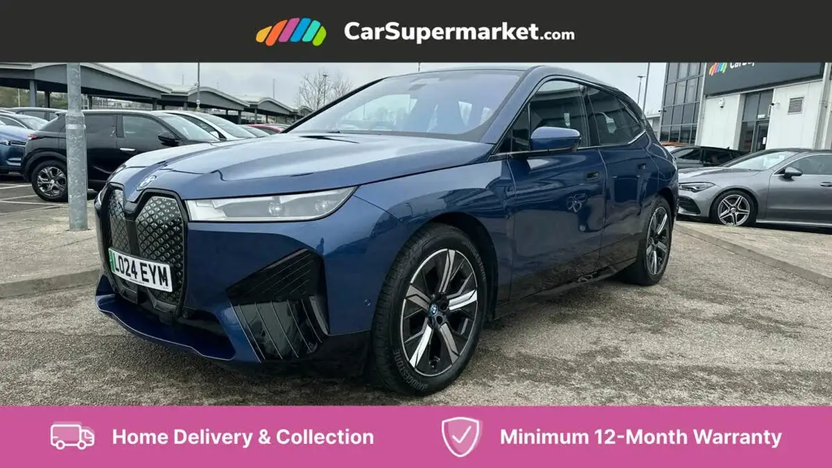 2024-bmw-ix-e-xdrive-50-m-sport-big-38