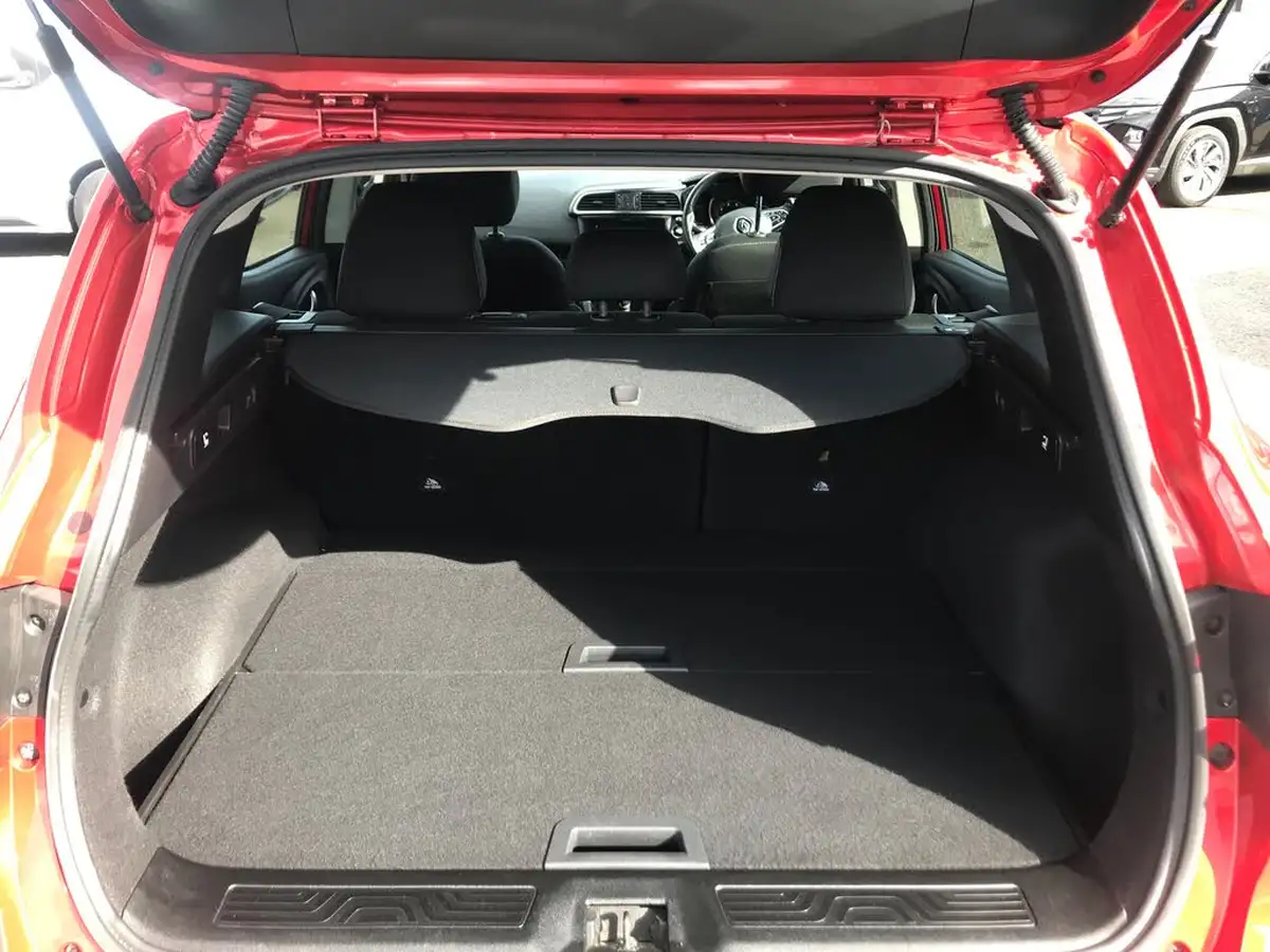 2021-renault-kadjar-13-tce-iconic-140bhp-1333cc-big-7
