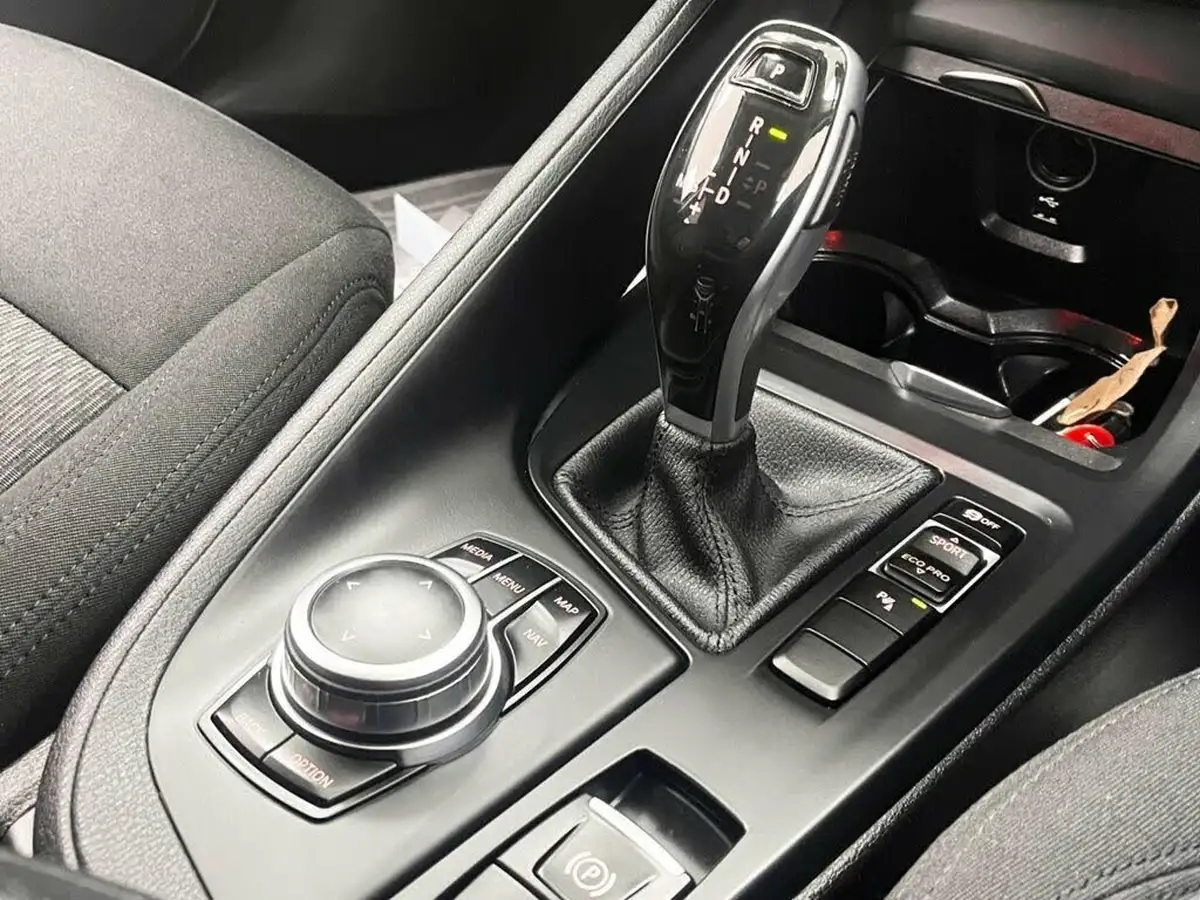 2021-bmw-x1-15-sdrive18i-se-dct-big-20